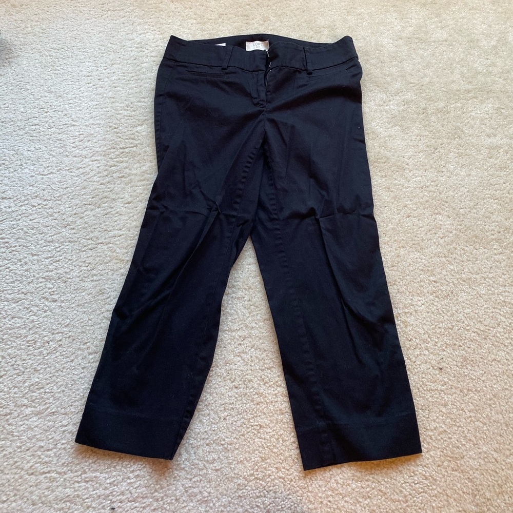 Black Loft Capris